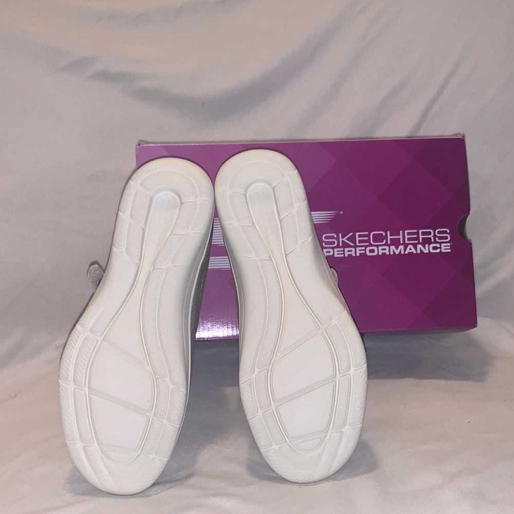 Skechers On-the-Go Flex Radiant Vegan Knit Mary Janes Sweet Pea in Natural - Picture 4 of 5